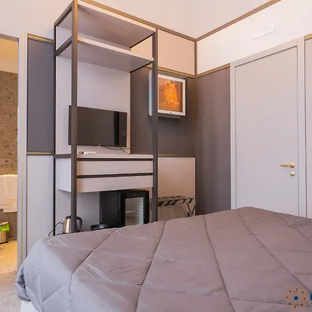 Palazzo Piccinni 97 By Apulia 3*