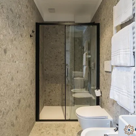 Konukevi Palazzo Piccinni 97 By Apulia Bari