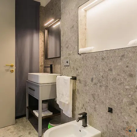 Palazzo Piccinni 97 By Apulia Penzion 3*