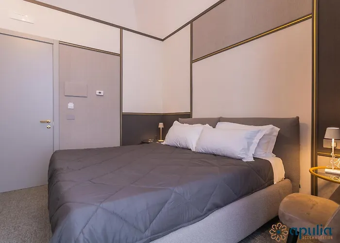 Palazzo Piccinni 97 By Apulia 3* Bari