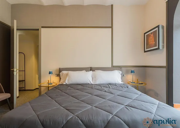 Palazzo Piccinni 97 By Apulia Guest house 3*
