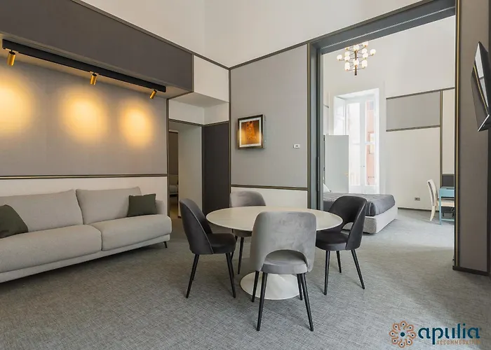 Palazzo Piccinni 97 By Apulia Πανσιόν 3*